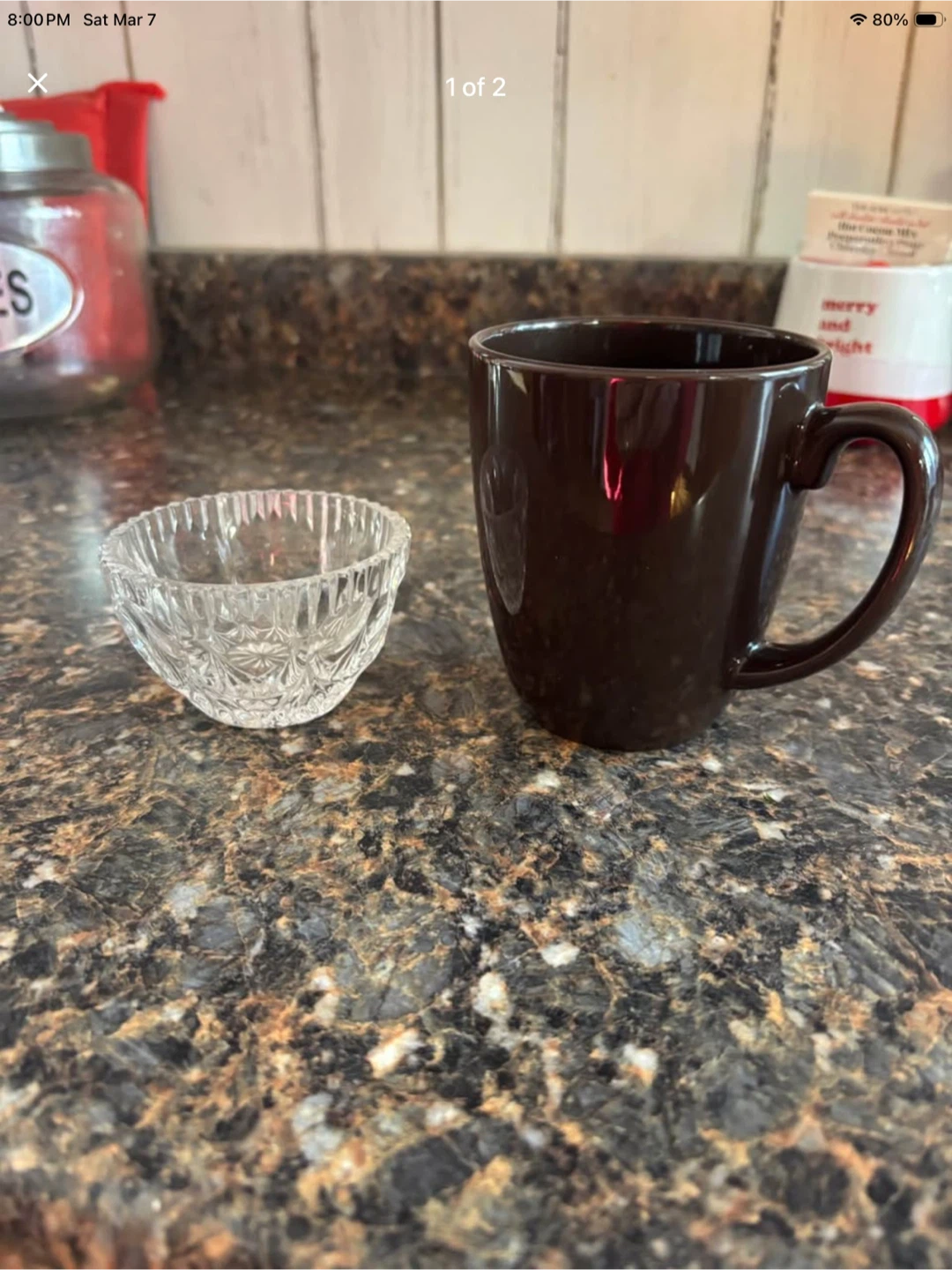 Small Pinwheel Glass Dish