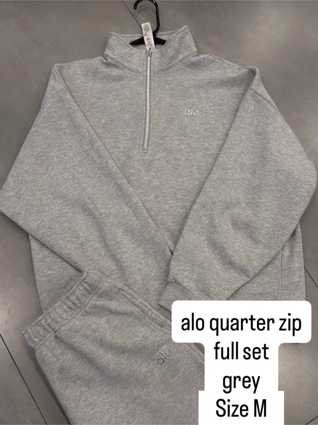 Alo Quarter Zip size M