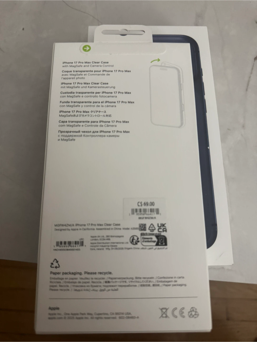 Apple iPhone 17 Pro Max Clear Case with MagSafe - photo 2