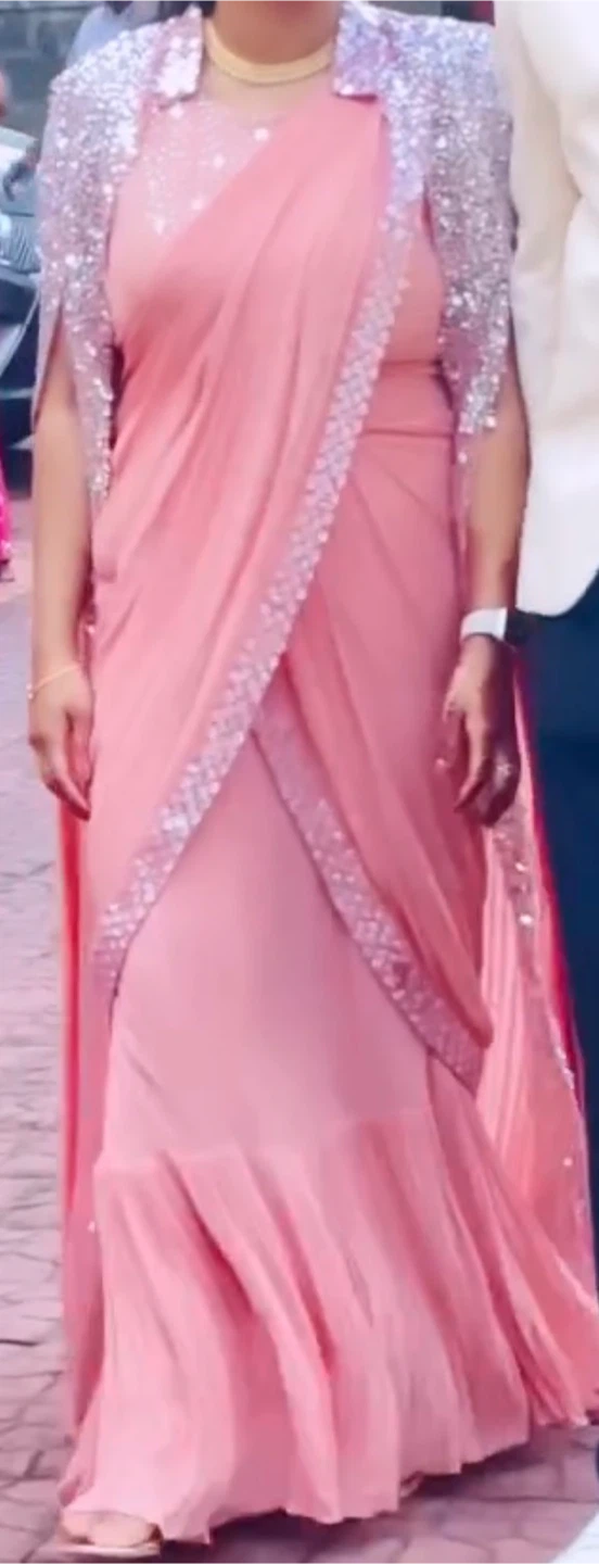 Pink Saree with Sequinned Cape - photo 3