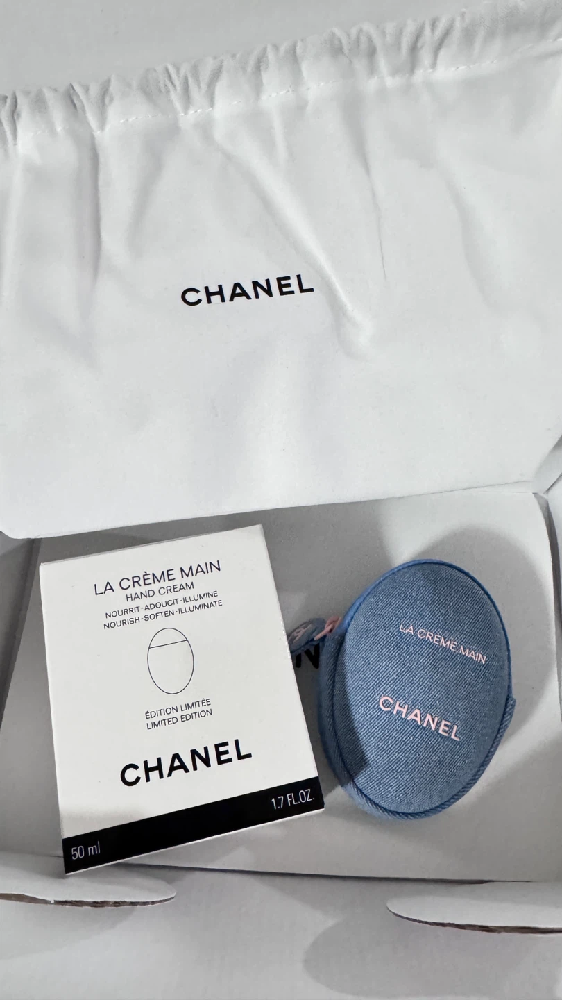 Chanel La Creme Main