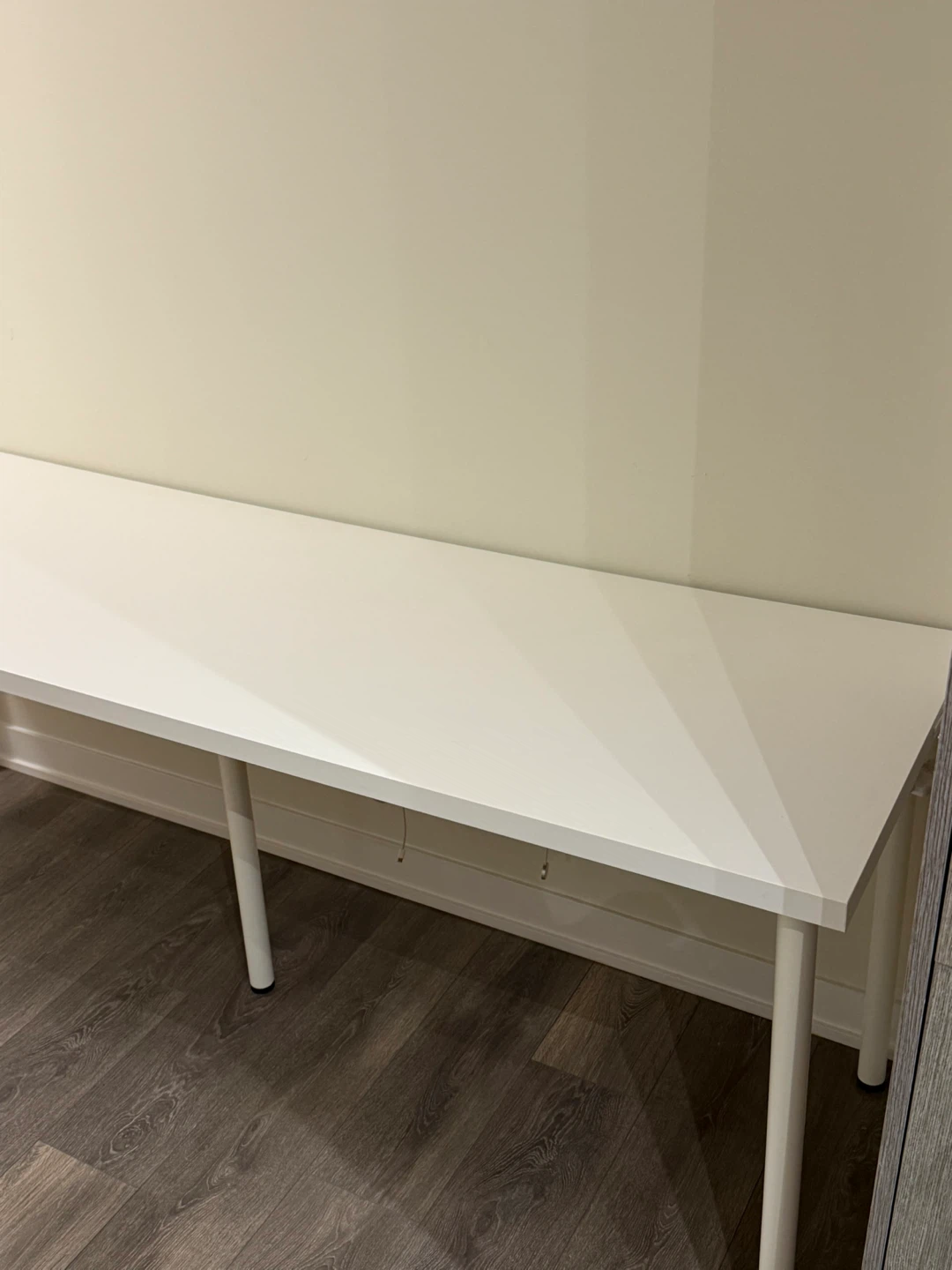 Ikea desk - photo 2
