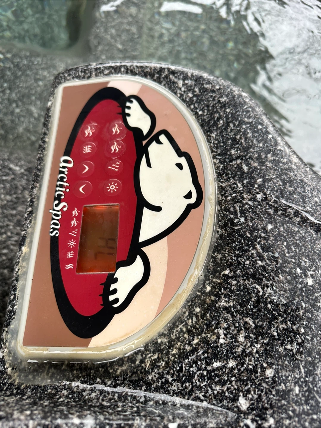 Arctic Spas Hot Tub - photo 5