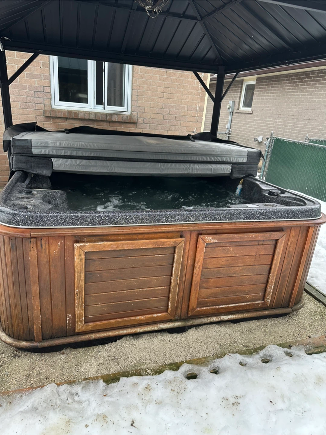 Arctic Spas Hot Tub - photo 2