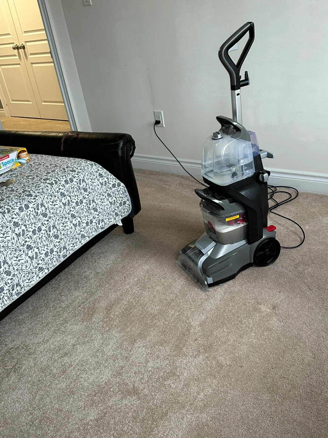 Hoover Carpet Cleaner - photo 2