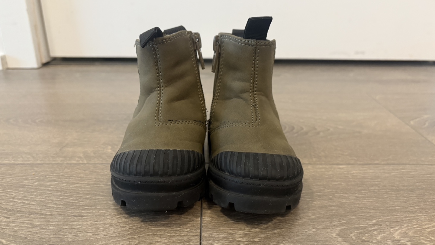 H&M Toddler Boots (Size 4–5)