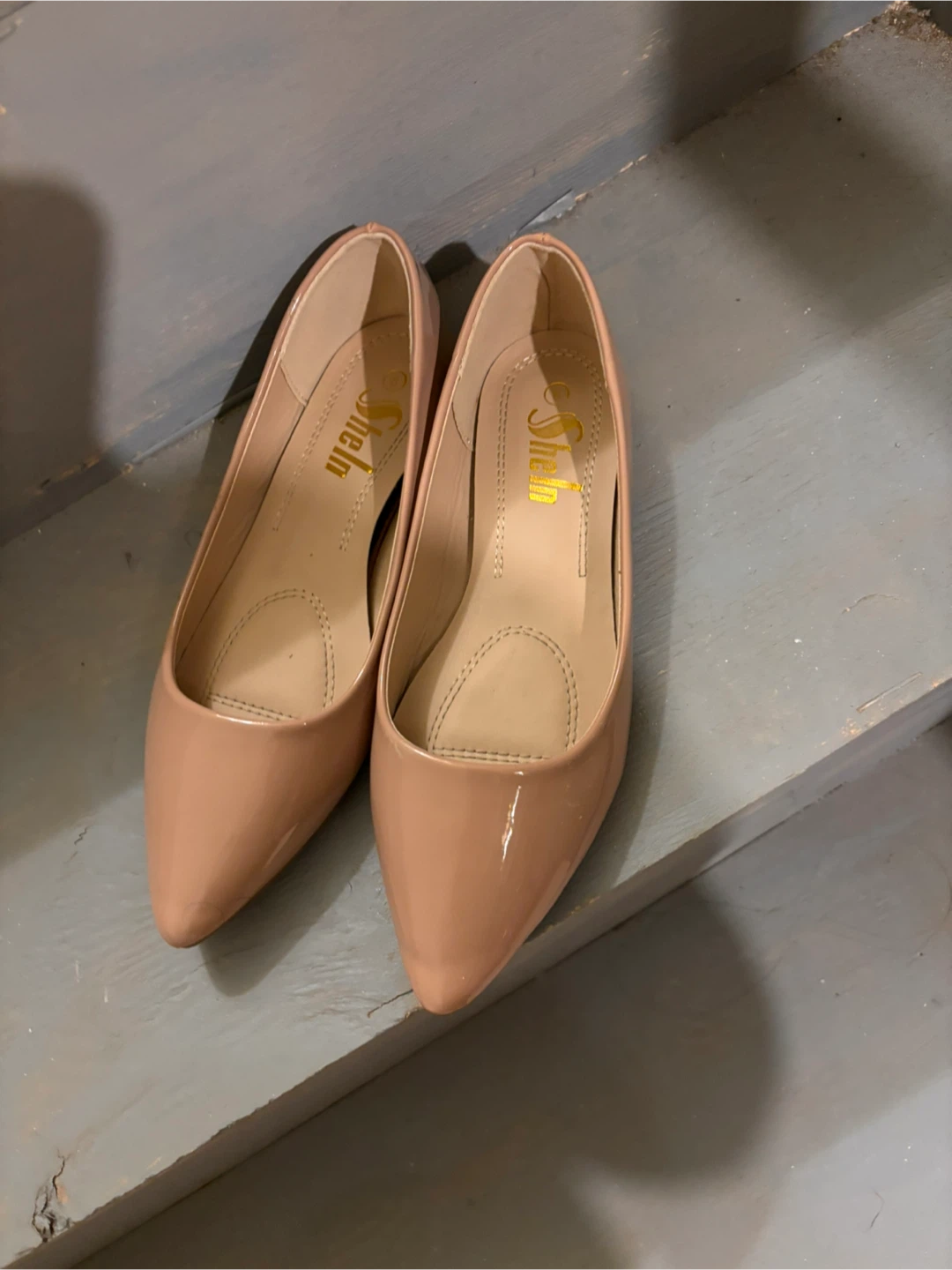Women's Pointed Toe Flats - Nude Size 8