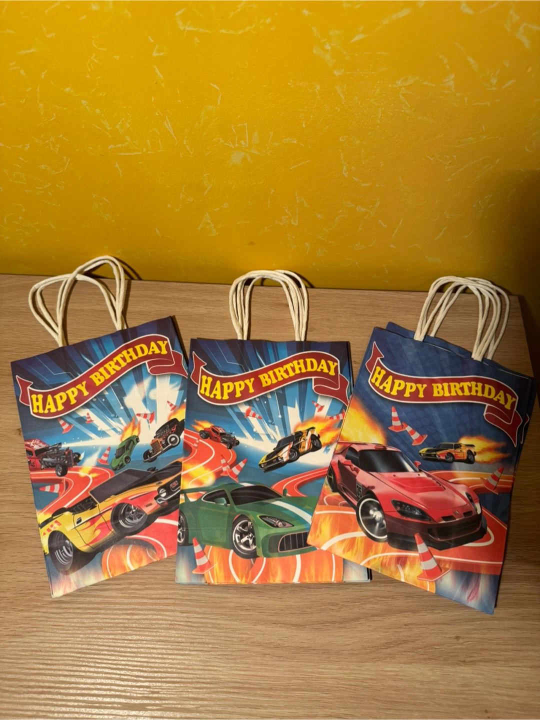 Hot Wheels Happy Birthday Gift Bags and Balloon 🎈 - photo 4
