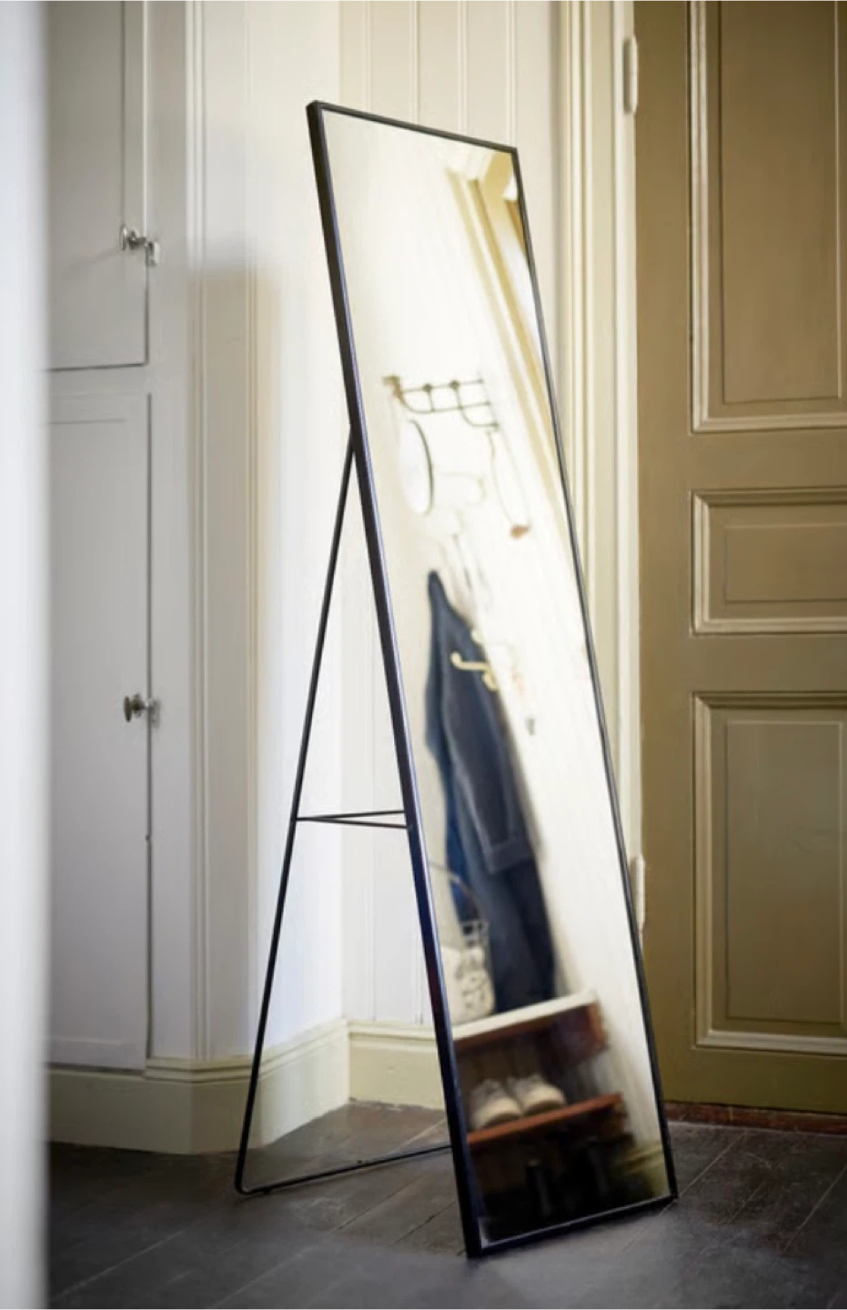 Full Length Standing Mirror with Ornate Top - photo 3