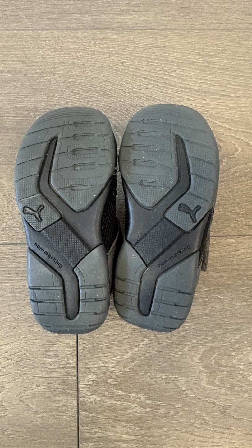 Puma Toddler Shoes (Size 5) - photo 5