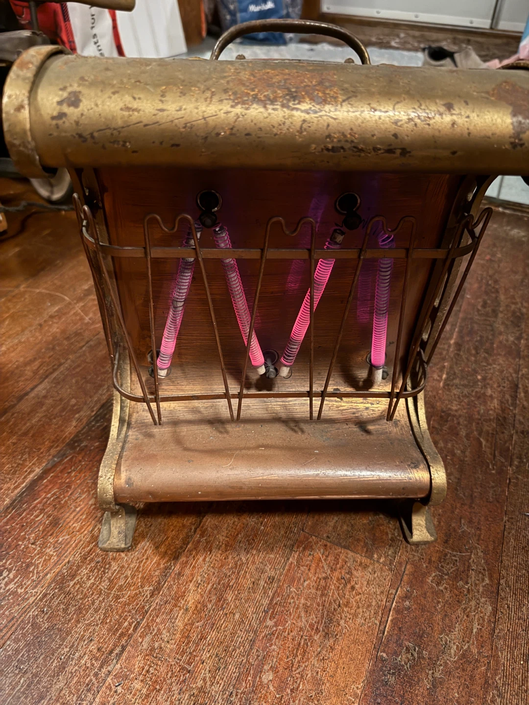 Antique Superior Electric Radiant Heater - photo 3