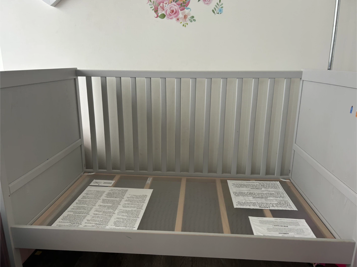 IKEA SUNDVIK Crib - Gray
