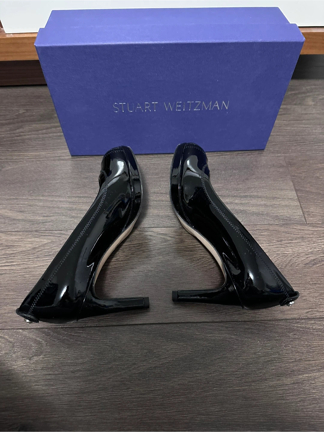 Stuart Weitzman Black Patent Leather Peep-Toe Heels size 4 - photo 4