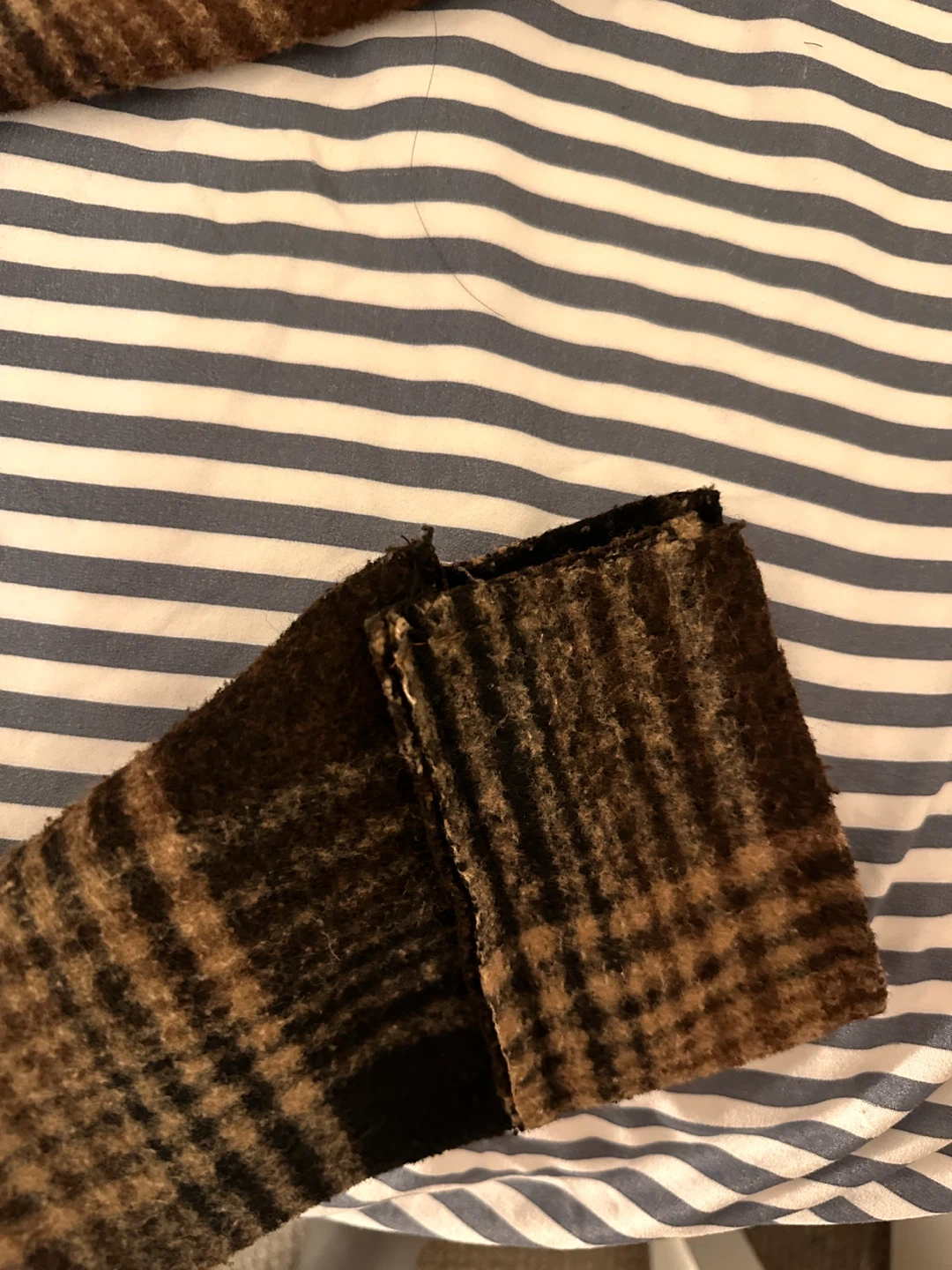 Little Mountain Vancouver Plaid Shacket Size M - photo 3