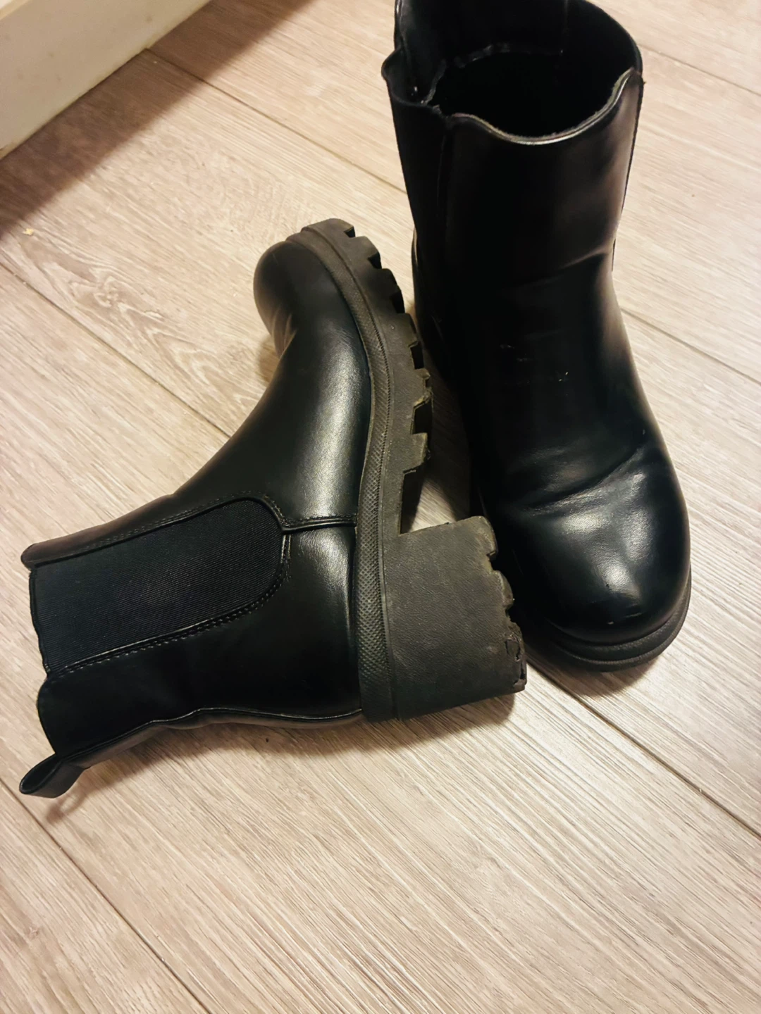 Black Chelsea Boots