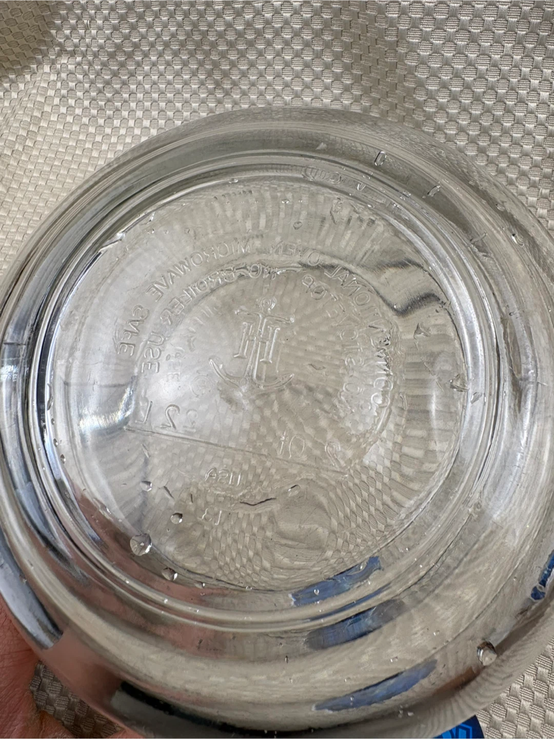 Anchor Hocking Glass Batter bowl  Measuring Cup 2 Qts 8cups - photo 4