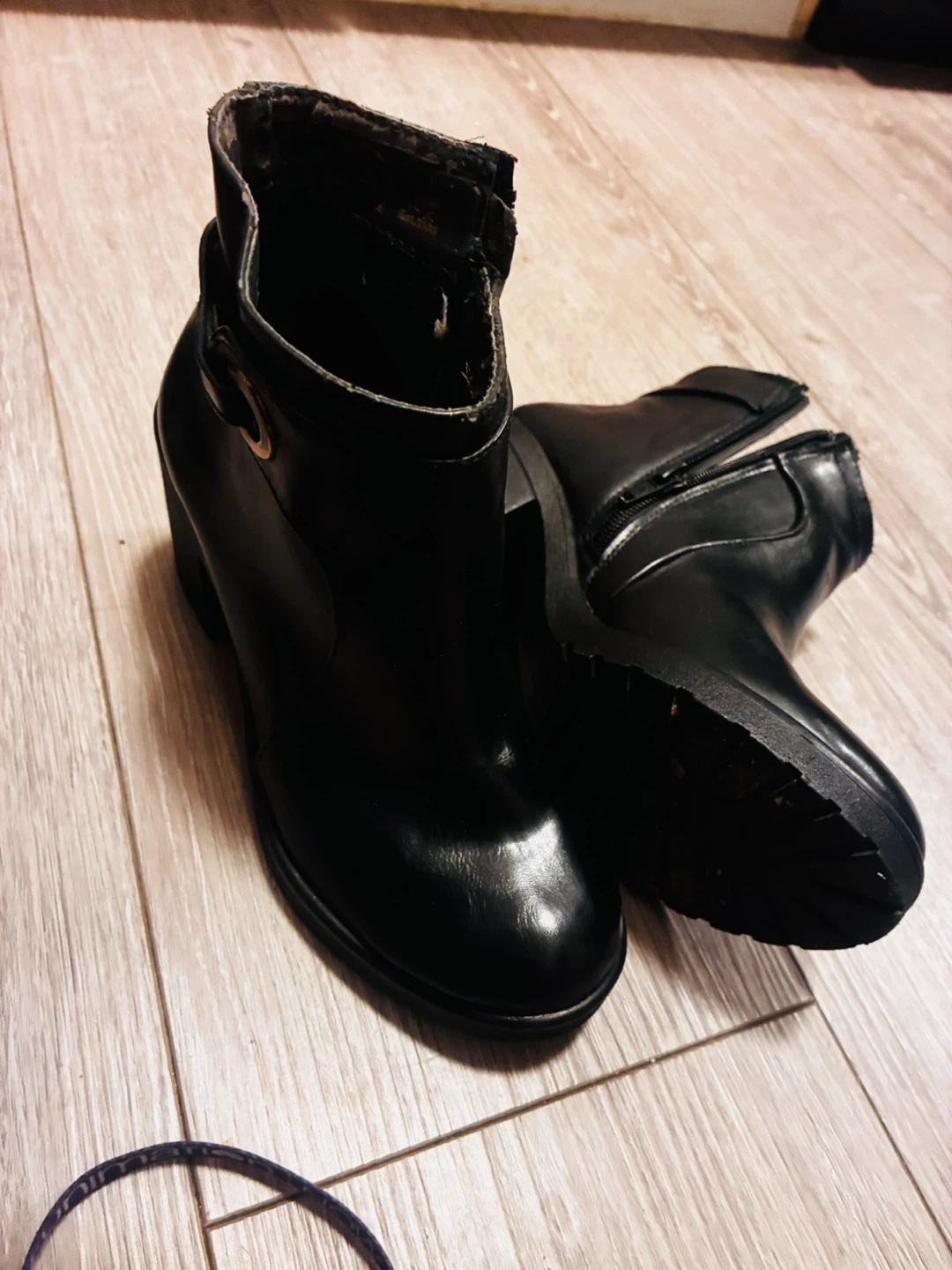 Black Ankle Boots - photo 2