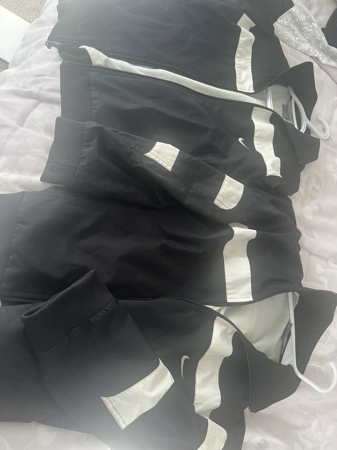 Nike Jacket Black White - photo 3
