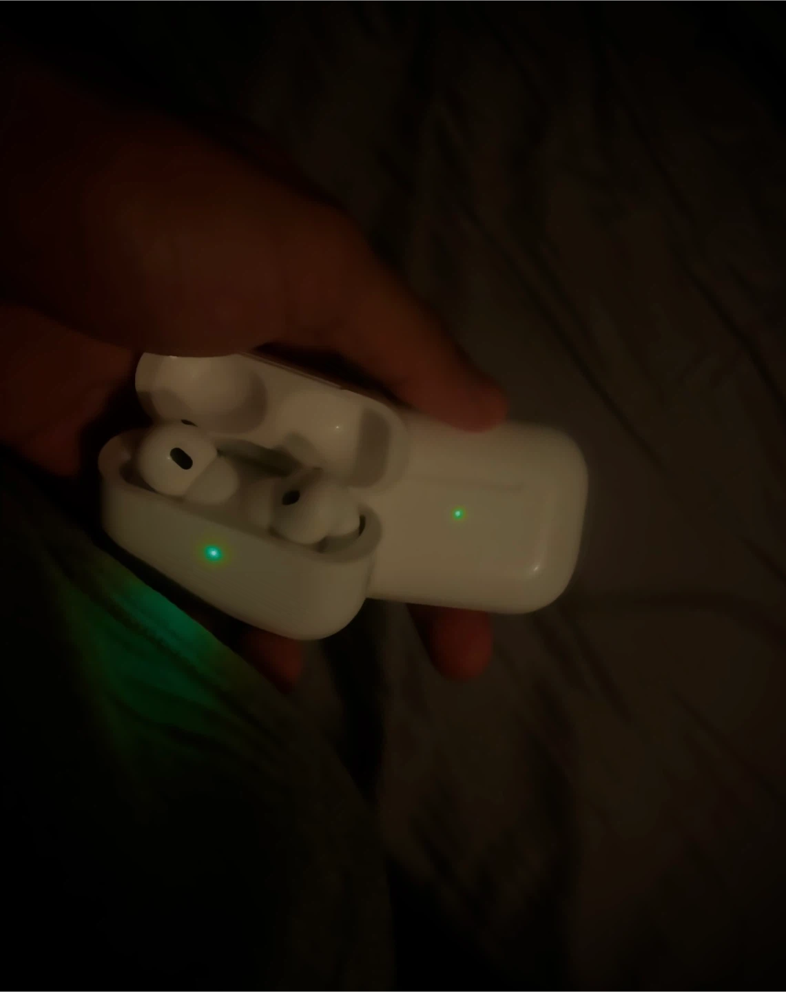 AirPods Pro (2nd Gen) - photo 4