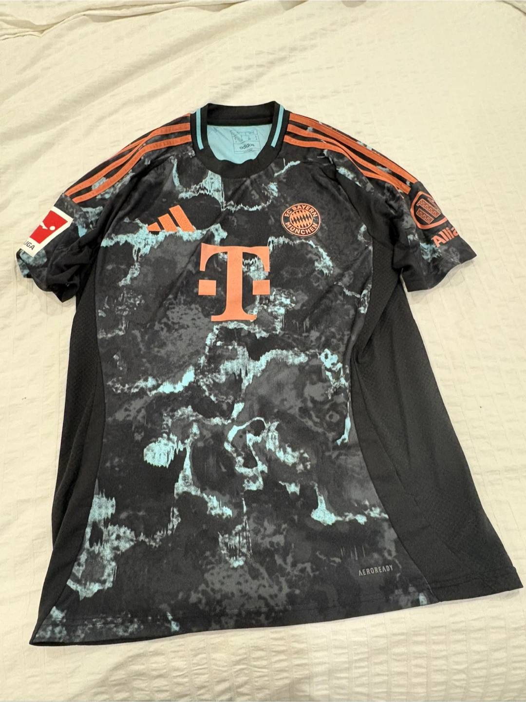Adidas Bayern Munich 2023/24 Jersey - Size M