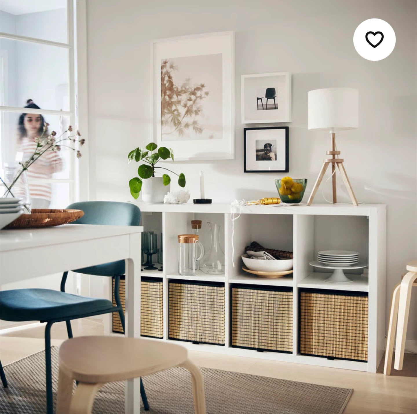 ikea kallax 4x2 - Moving Sale (Excellent Condition) - photo 3