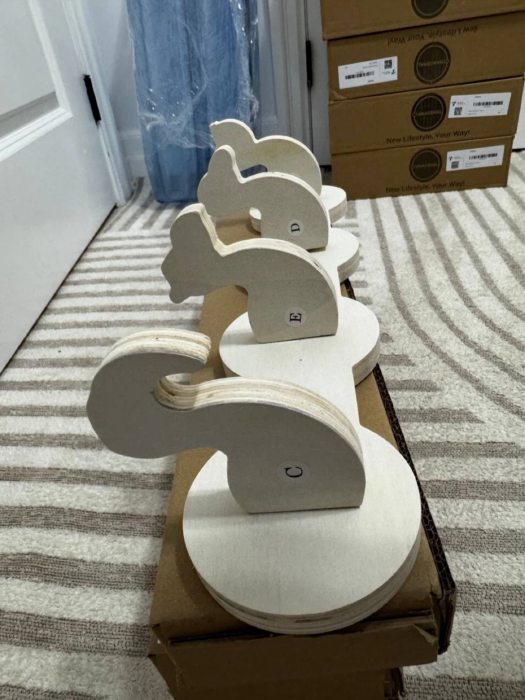 Kids Wooden Wall Hooks / Children’s Wall Hanger – 4 Hooks - photo 5