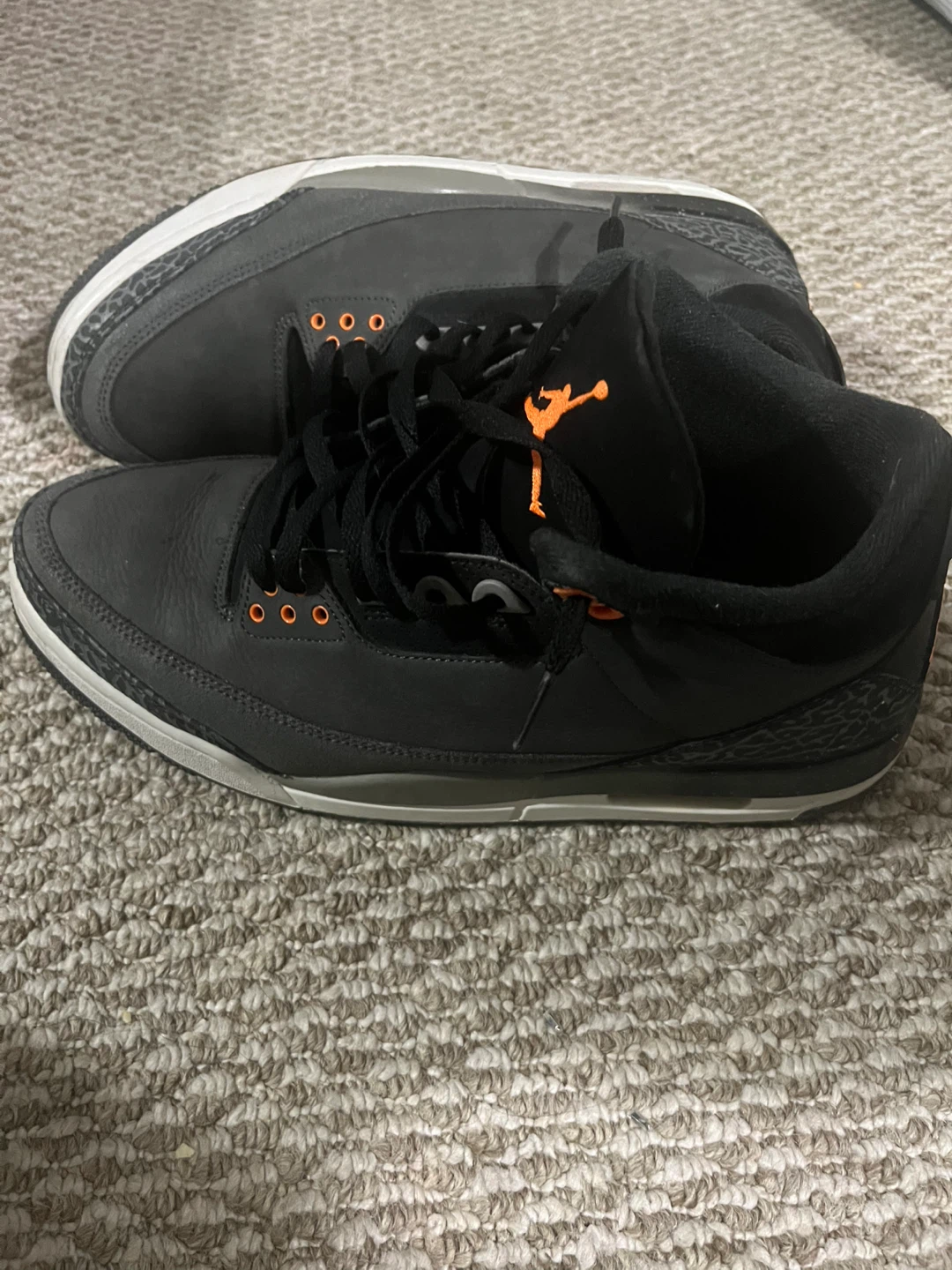 Air Jordan 3 Retro fear pack sneakers - photo 4