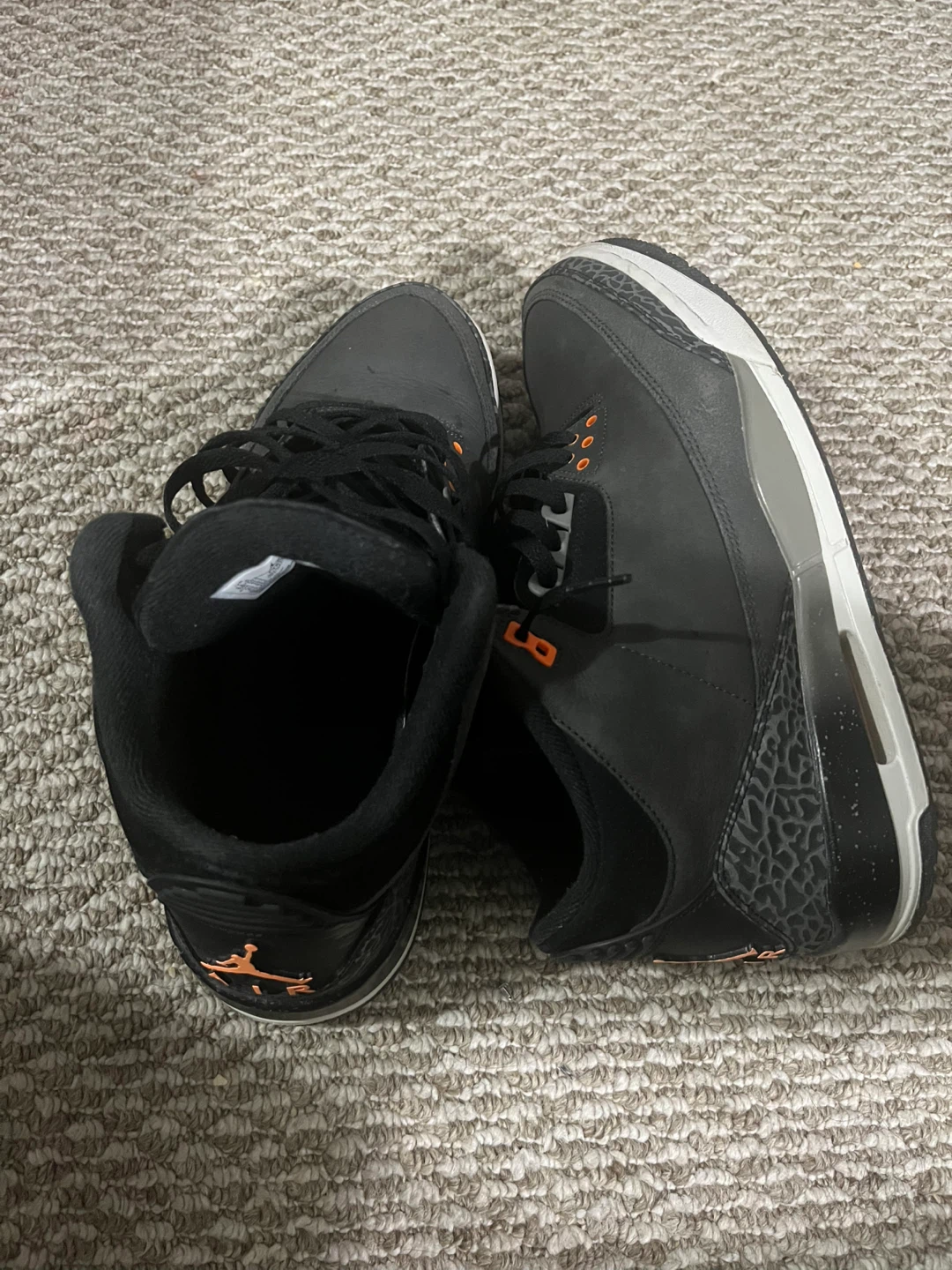 Air Jordan 3 Retro fear pack sneakers - photo 3
