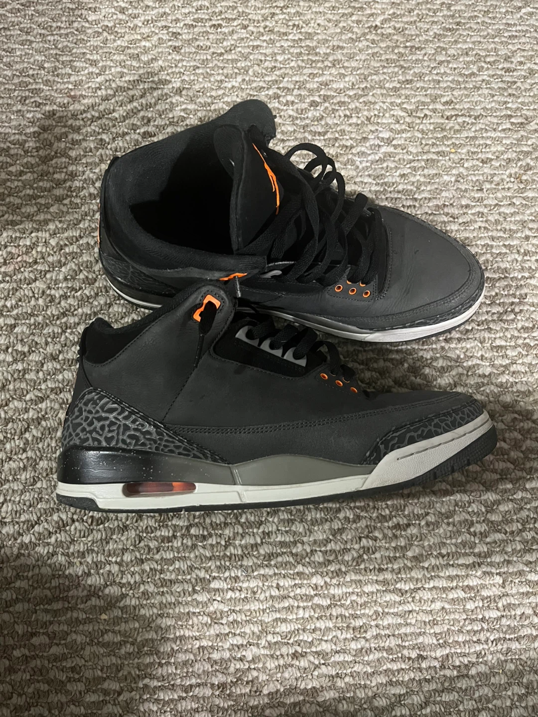 Air Jordan 3 Retro fear pack sneakers - photo 2