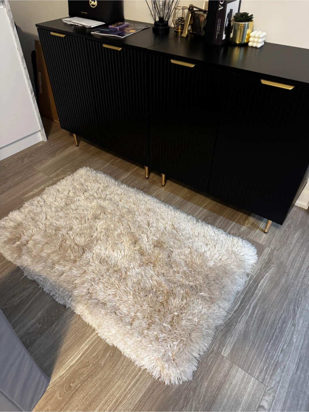 Cream Shaggy Rug