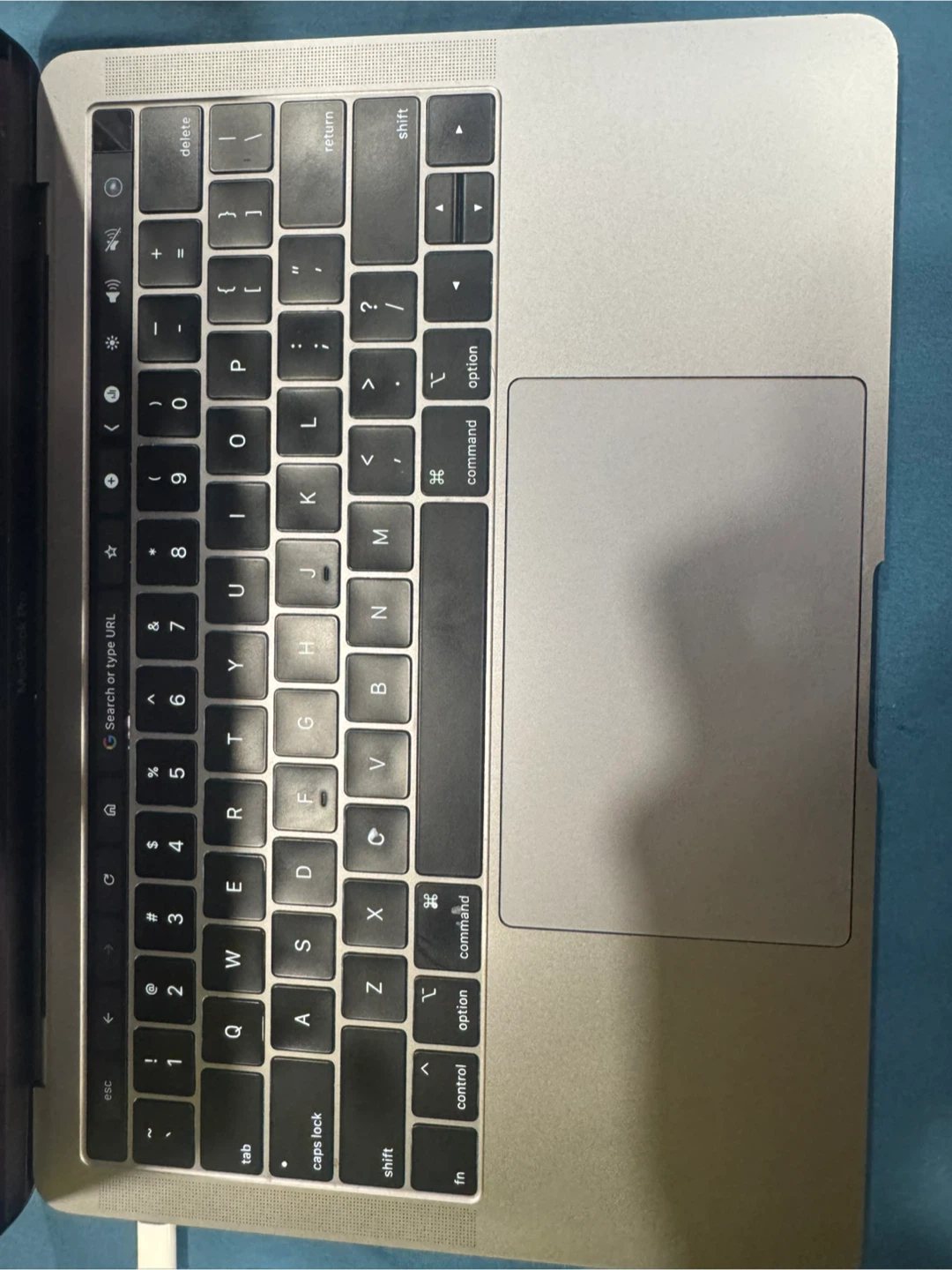 Macbook Pro 2019 Touchbar (Silver) - photo 3