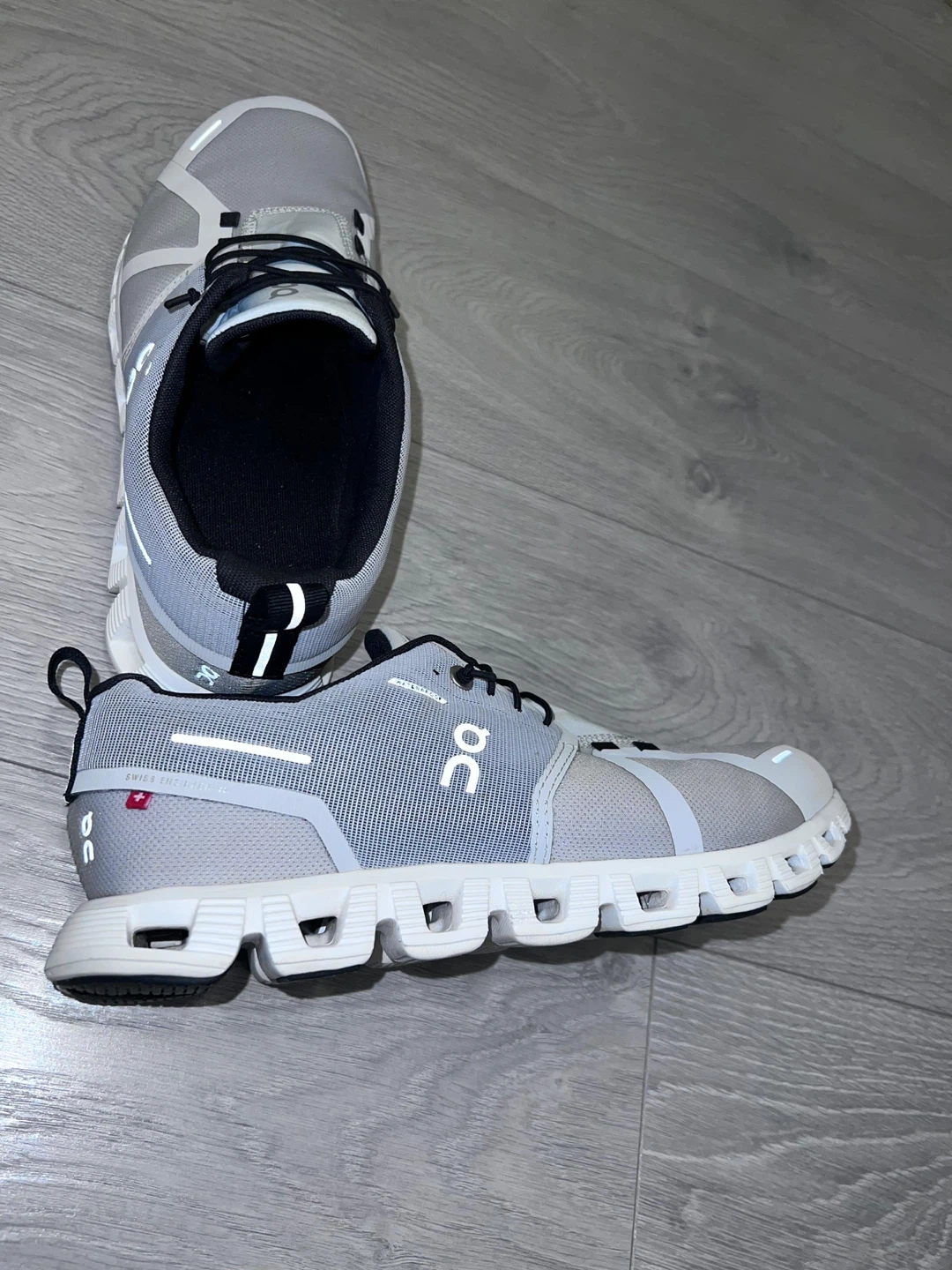 On Cloud Running Shoes Grey US 8.5 M8.5 - photo 3