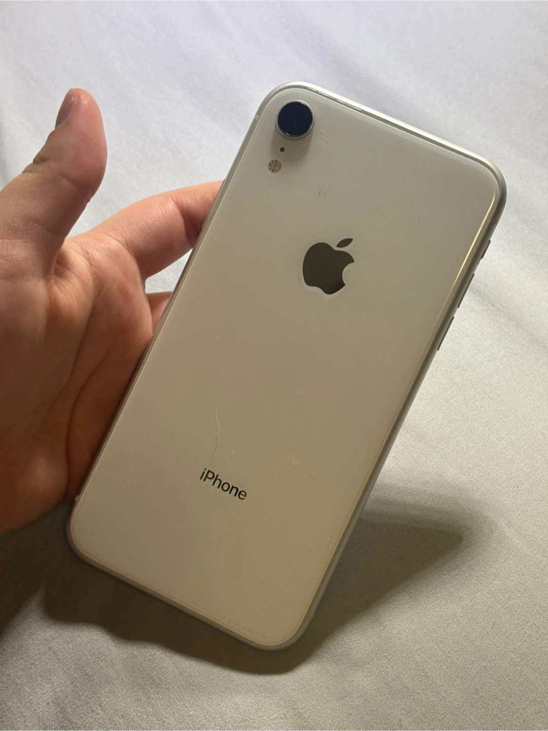 Apple iPhone XR (White) - photo 2