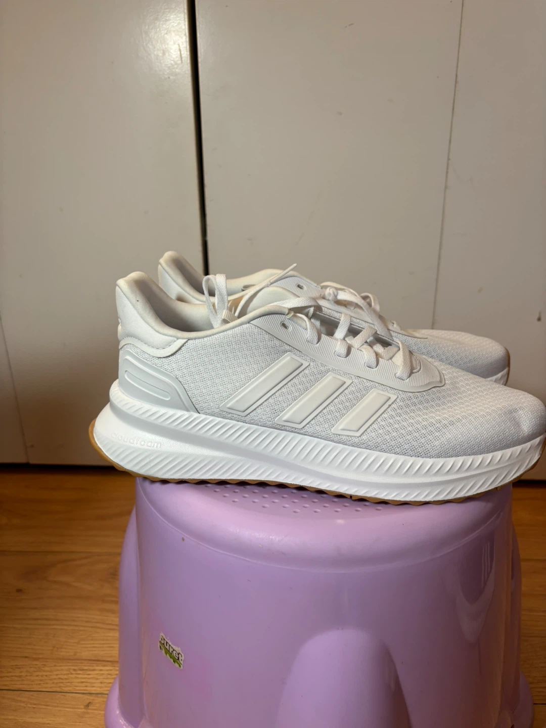 Size 10 Adidas Cloudfoam Comfort Running Shoes