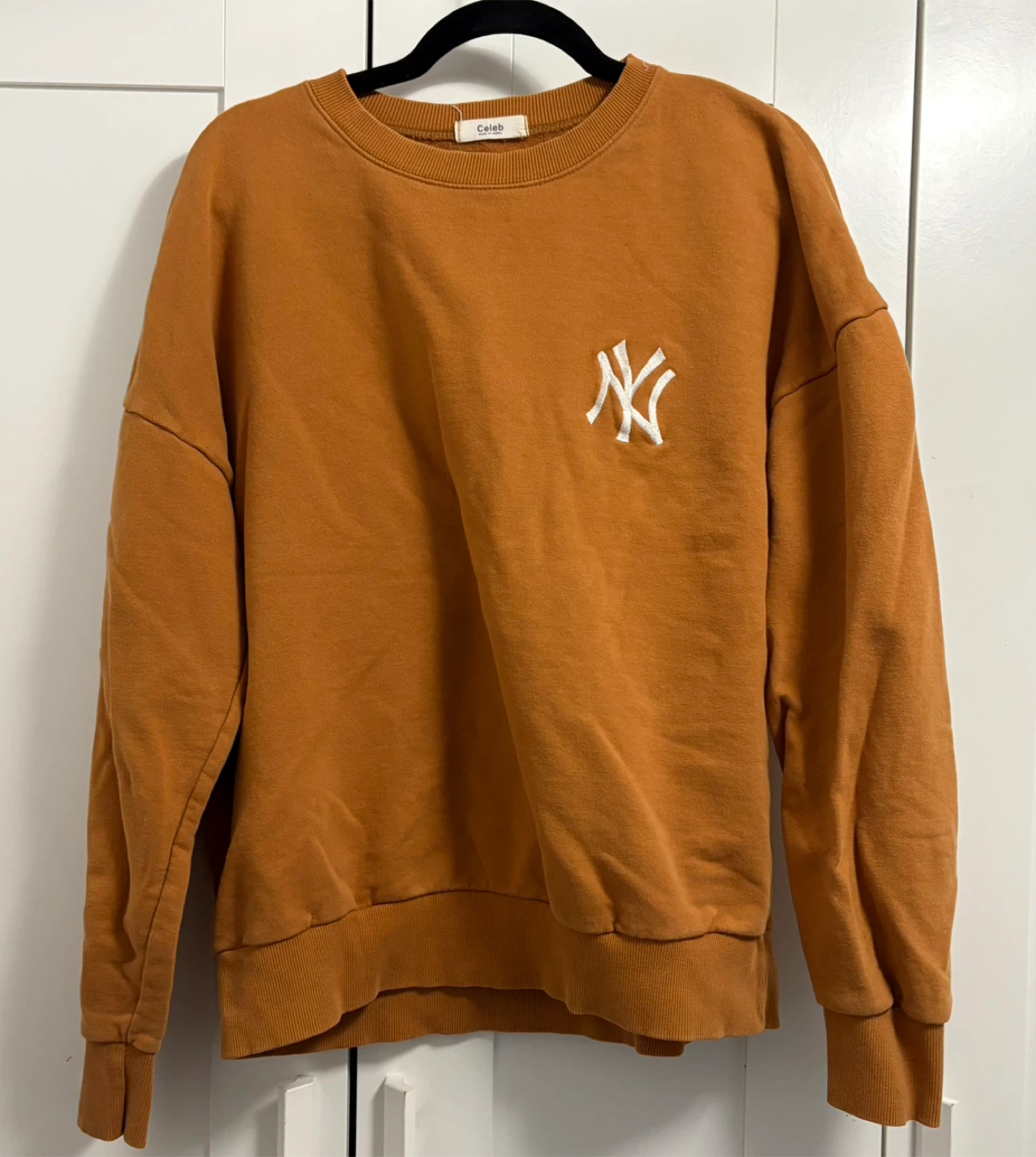 Celeb NY Crewneck Sweatshirt Orange