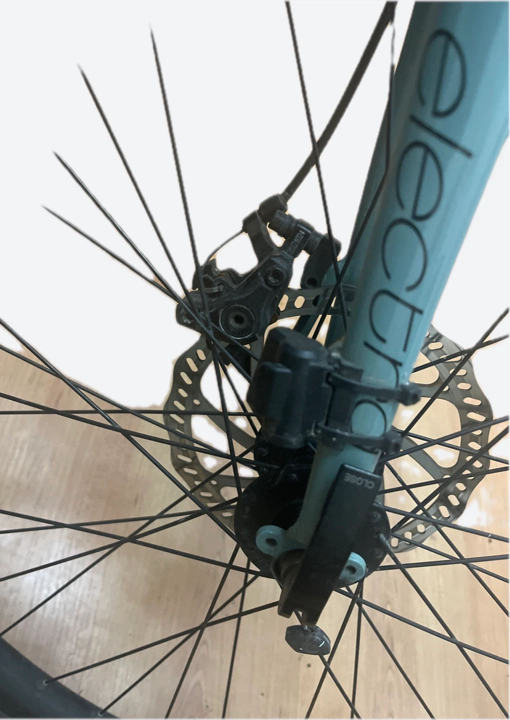 Townie Go! Electric Bike with Comfort Saddle - photo 2