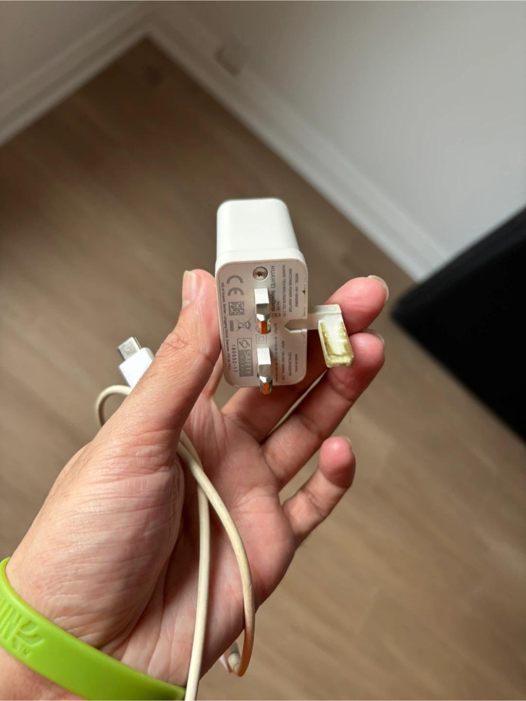 Huawei Fast Charger with USB Cable - photo 4