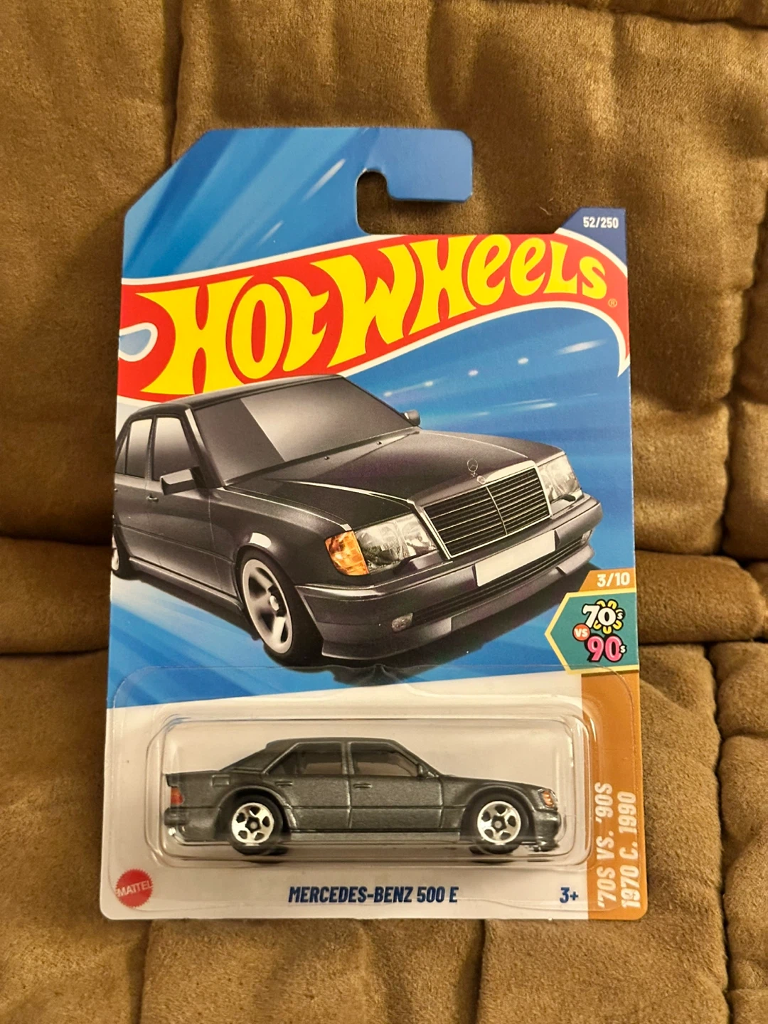 Hot Wheels Mercedes-Benz 500 E - photo 3