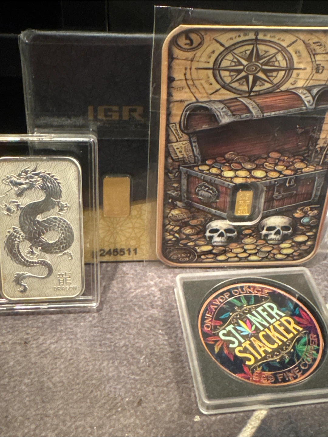 X2 0.5g gold x1 1oz silver bar, x1oz copper