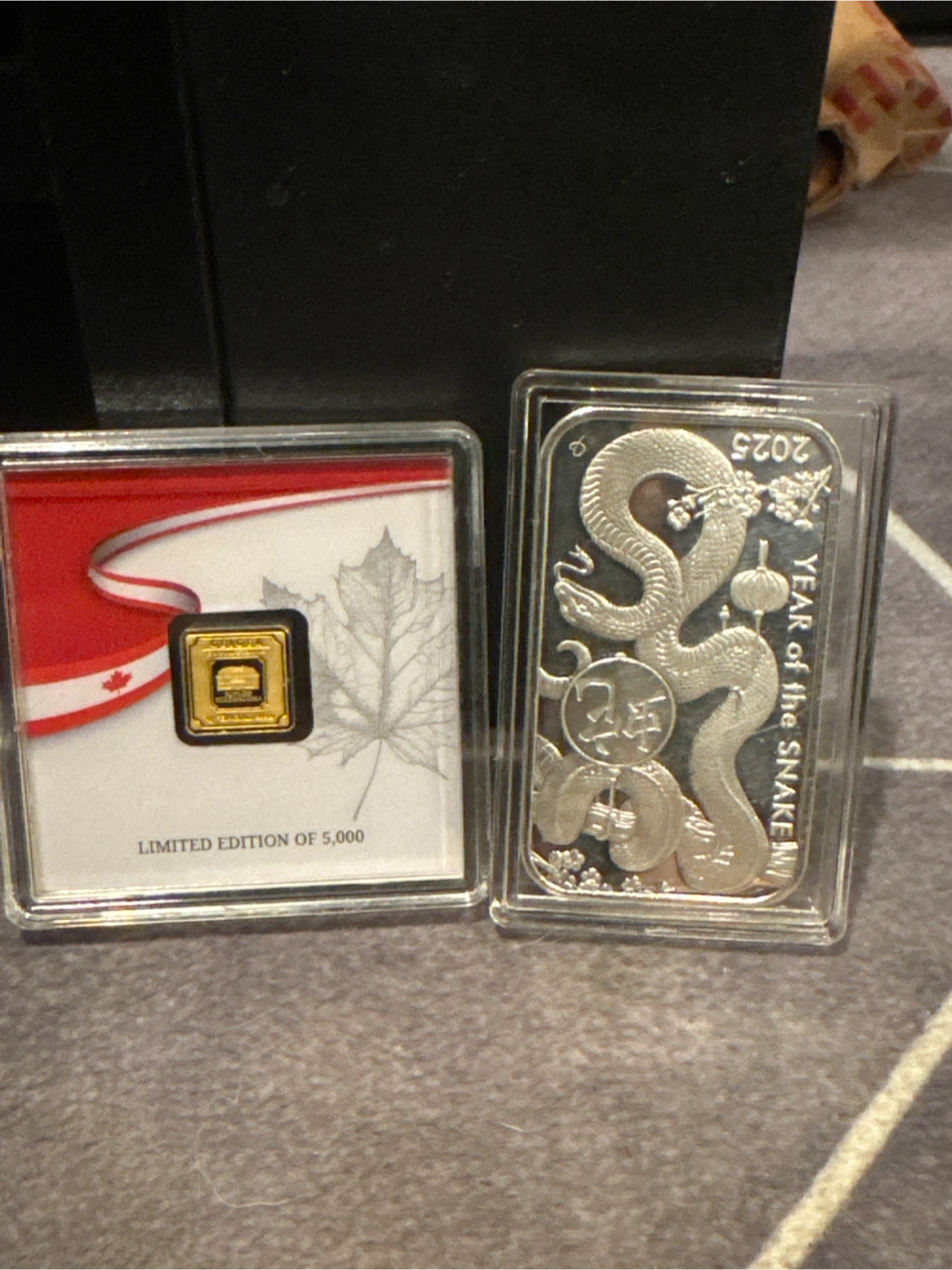 X1g gold bar, x1oz lunar snake bar