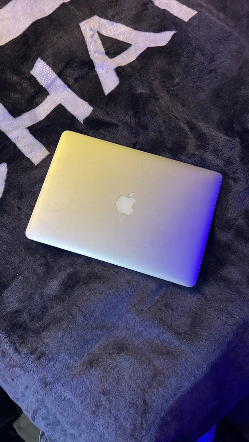 Apple MacBook Air Laptop - photo 2