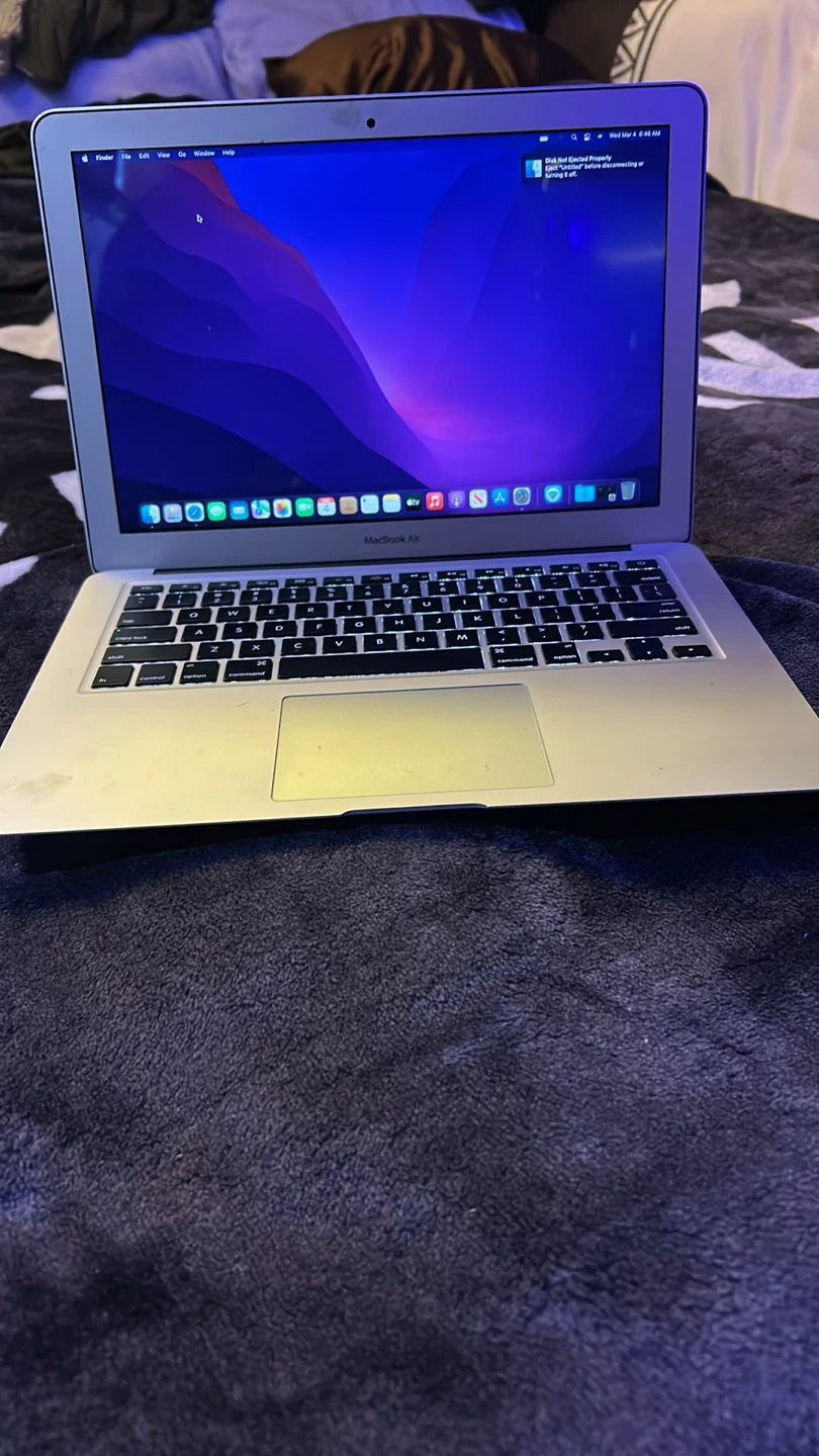 Apple MacBook Air Laptop