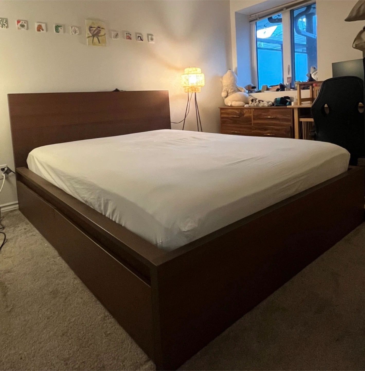 Ikea Queen bed frame + 4 drawers + FREE Delivery - photo 4