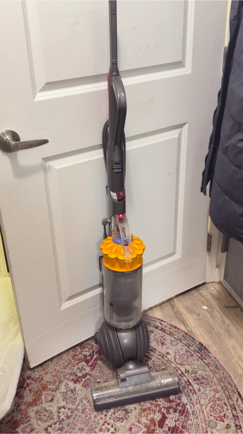 Dyson Ball Vacuum Cleaner - photo 3