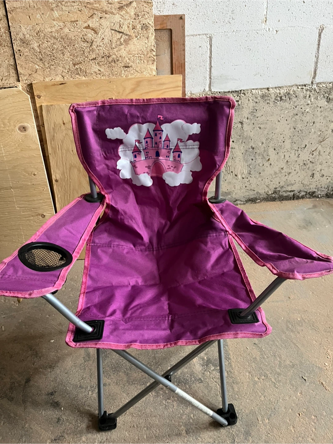Toddler camping chair