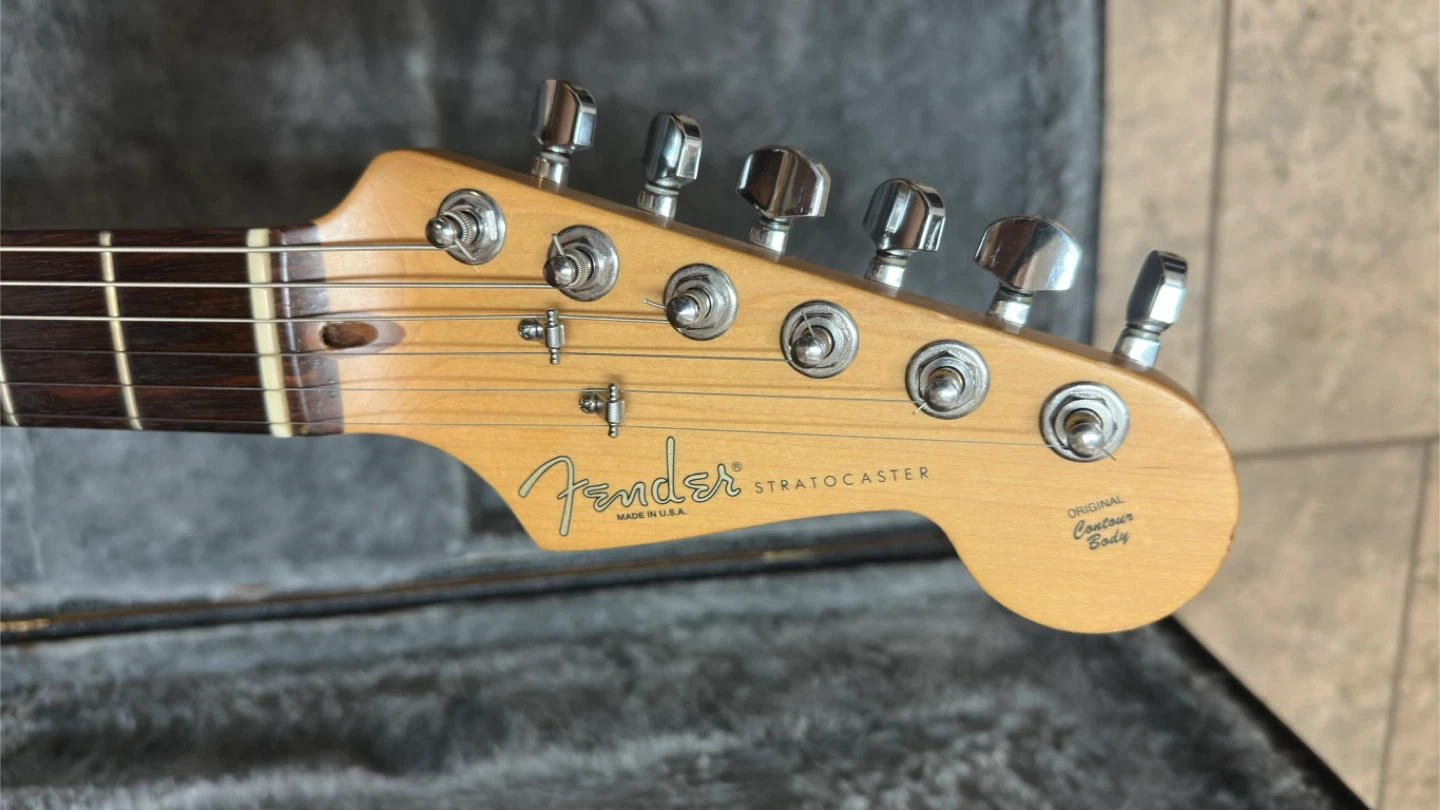 Fender Stratocaster USA made - photo 4
