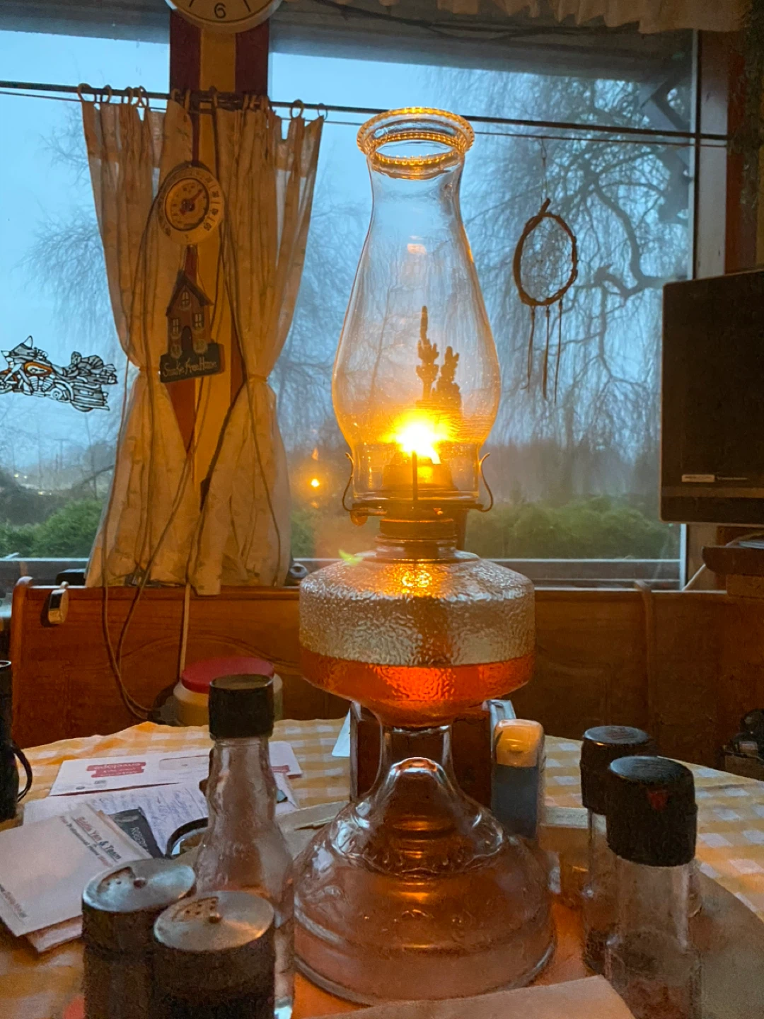 Glass Hurricane Oil Lamp - photo 3