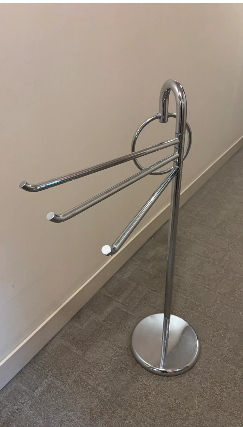 Chrome frestanding towel rack - mint condition - photo 4