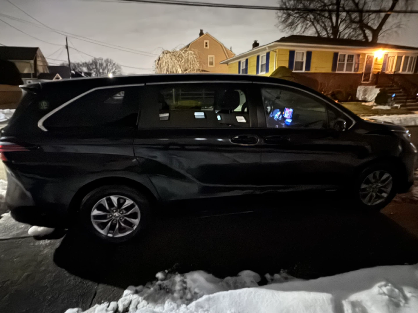 Black Toyota Sienna Minivan - photo 2