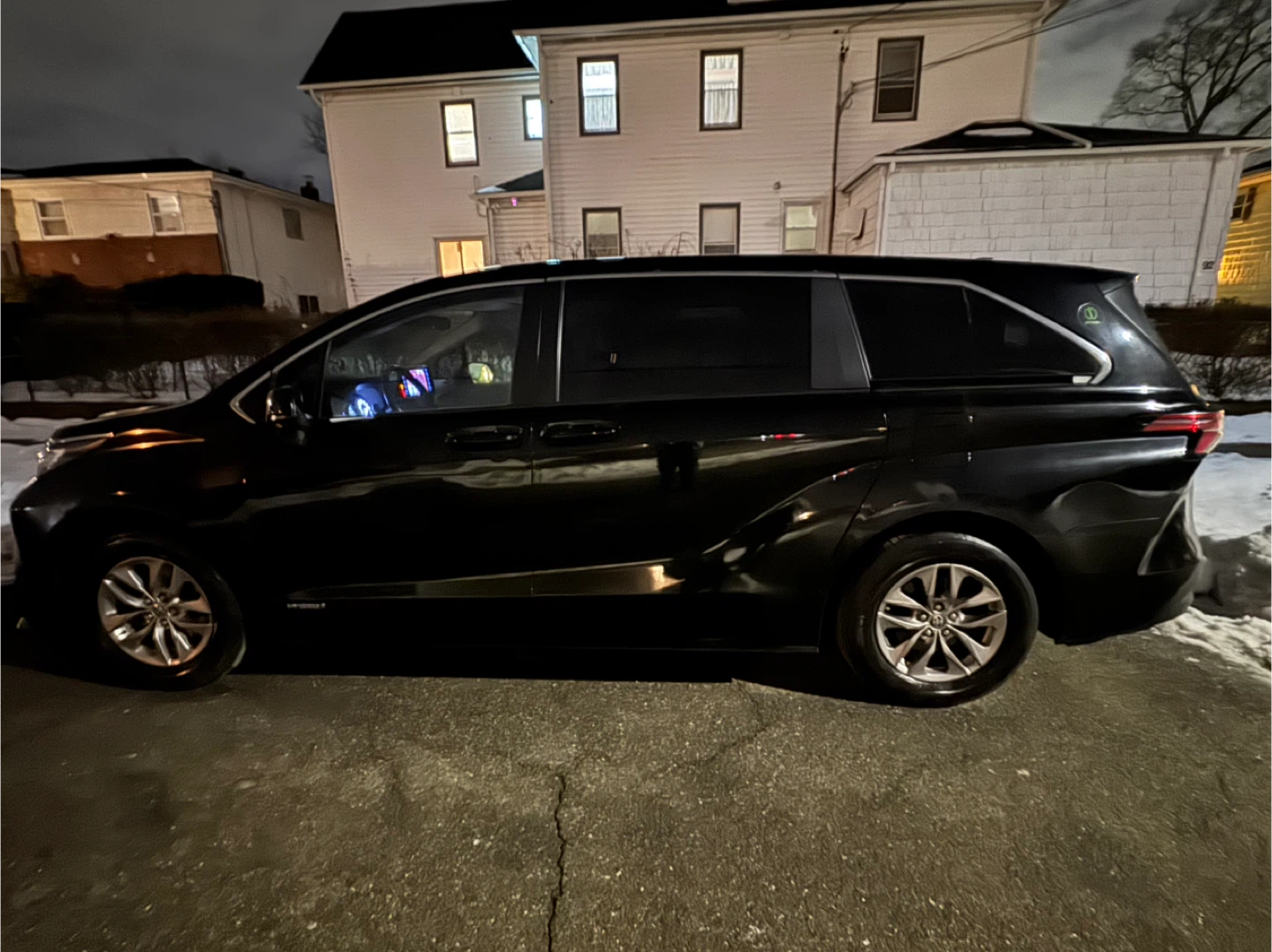 Black Toyota Sienna Minivan - photo 3